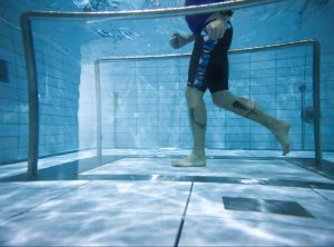 Underwater treadmill running